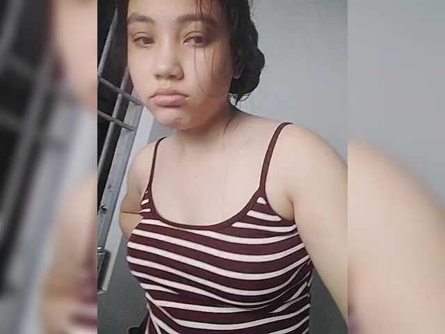 truc11's BongaCams show and profile