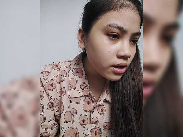 truc11's BongaCams show and profile