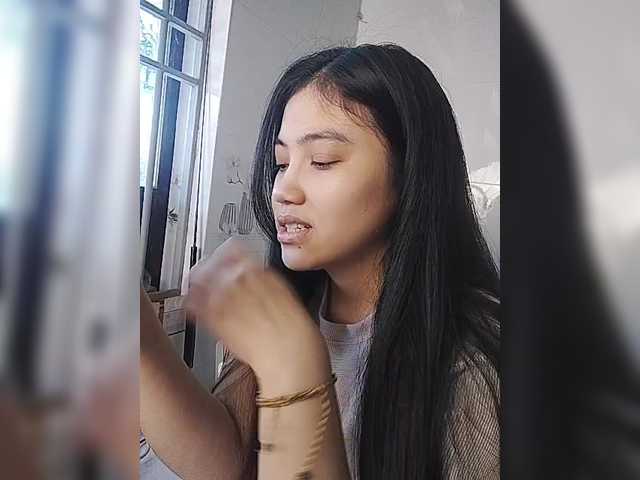 truc11's BongaCams show and profile