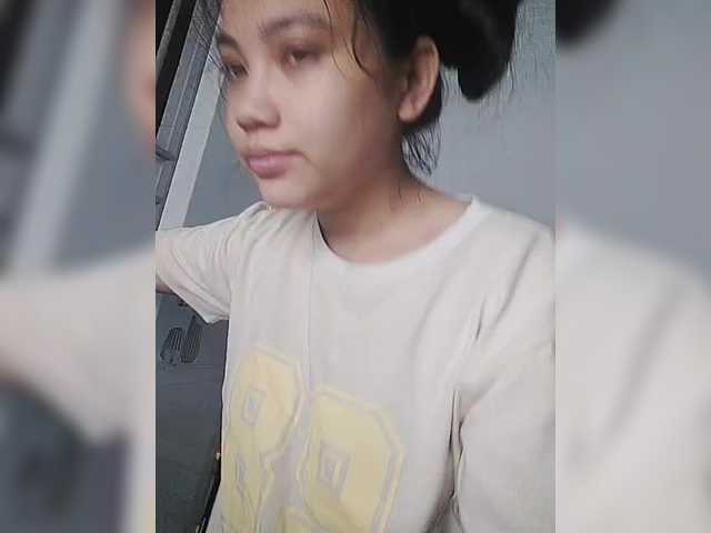 truc11's BongaCams show and profile