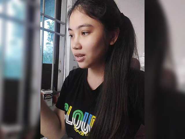 truc11's BongaCams show and profile