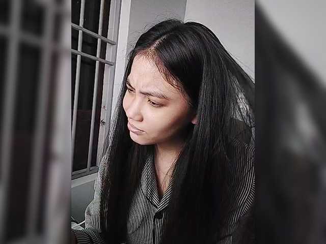 truc11's BongaCams show and profile