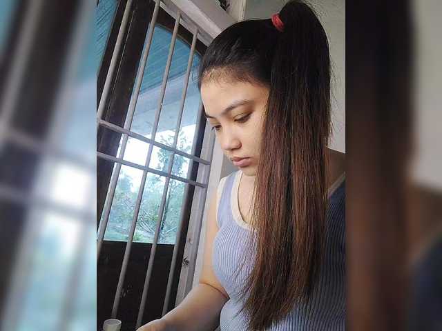 truc11's BongaCams show and profile