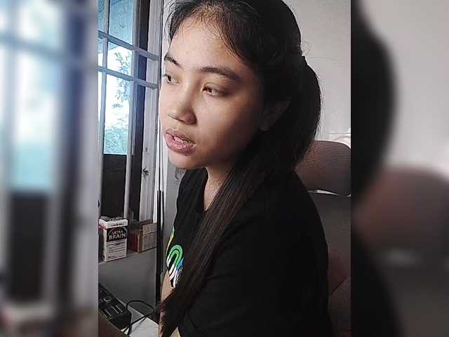 truc11's BongaCams show and profile