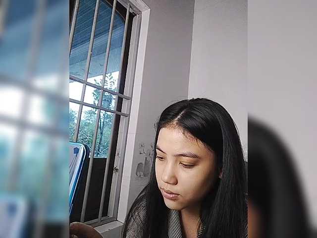 truc11's BongaCams show and profile