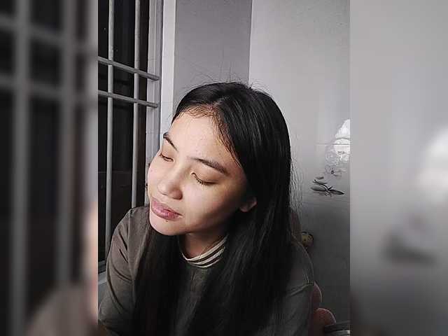 truc11's BongaCams show and profile