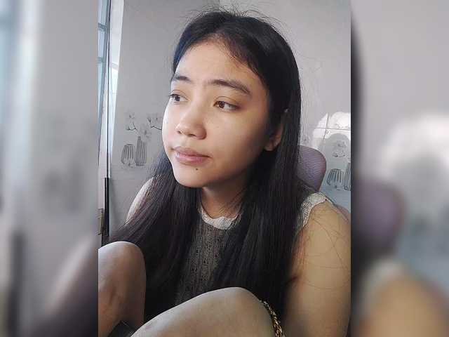 truc11's BongaCams show and profile