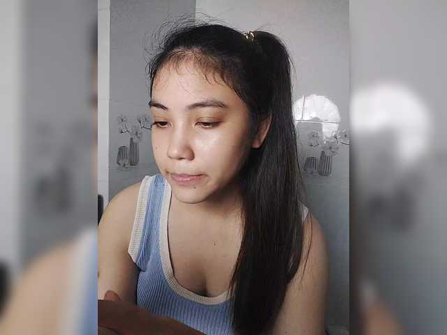 truc11's BongaCams show and profile