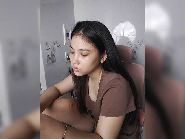 truc11's BongaCams show and profile