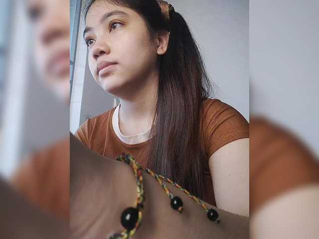 truc11's BongaCams show and profile