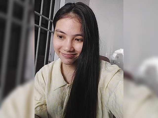 truc11's BongaCams show and profile