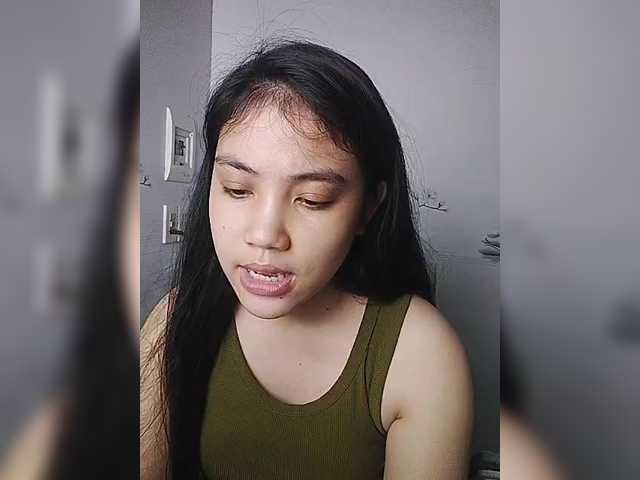 truc11's BongaCams show and profile