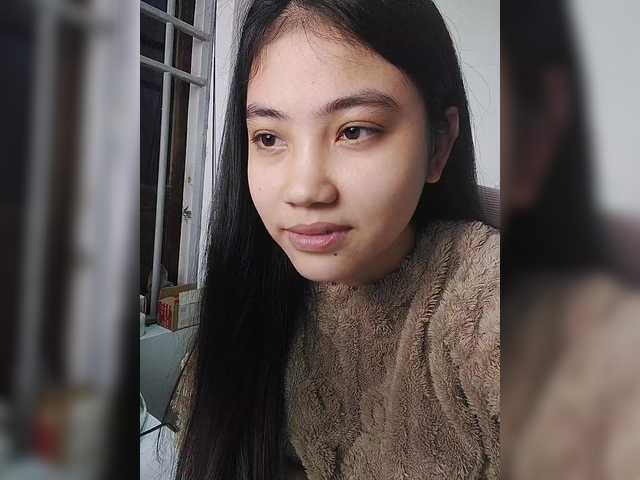 truc11's BongaCams show and profile