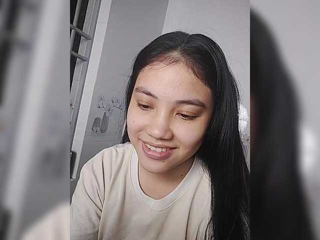 truc11's BongaCams show and profile