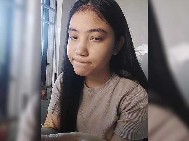 truc11's BongaCams show and profile