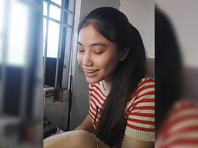 truc11's BongaCams show and profile