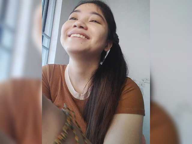 truc11's BongaCams show and profile