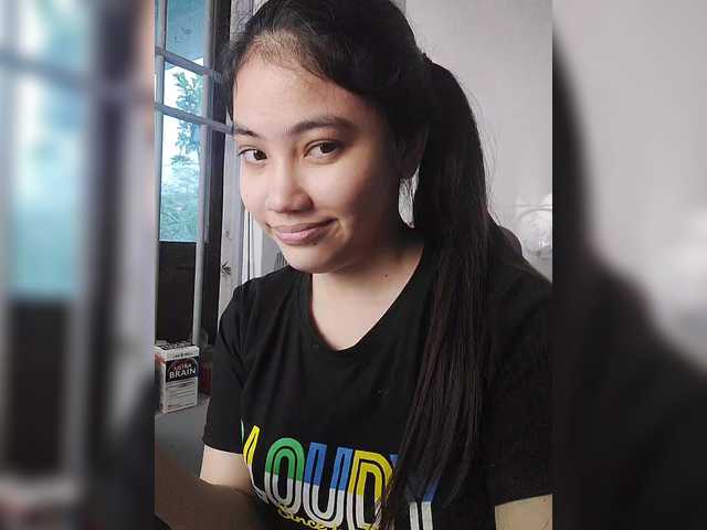 truc11's BongaCams show and profile