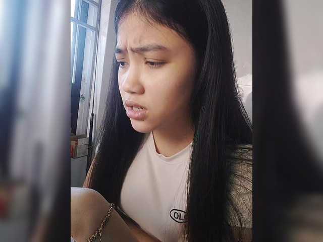 truc11's BongaCams show and profile