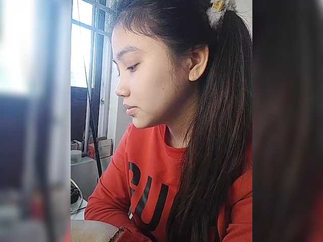 truc11's BongaCams show and profile