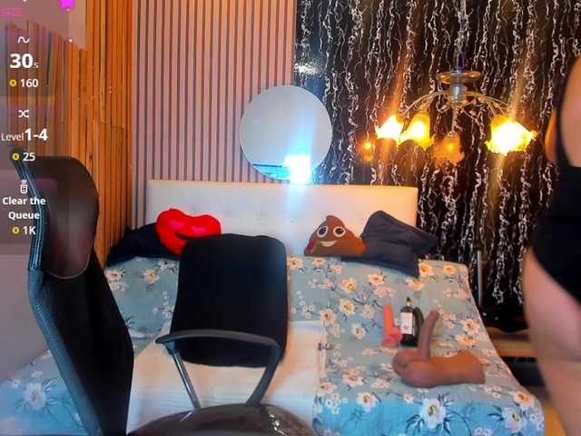 DanniWonder's BongaCams show and profile