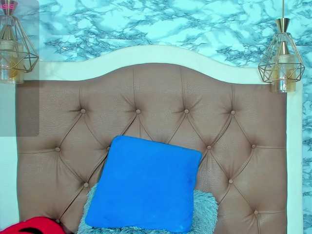 DanniWonder's BongaCams show and profile