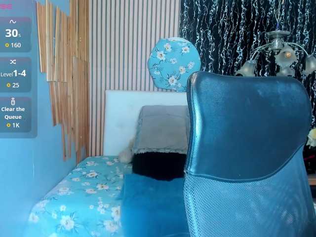 DanniWonder's BongaCams show and profile