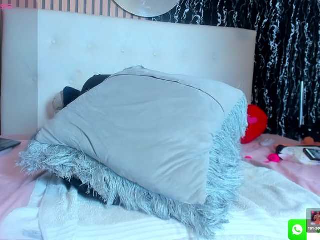 DanniWonder's BongaCams show and profile