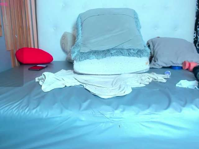 DanniWonder's BongaCams show and profile