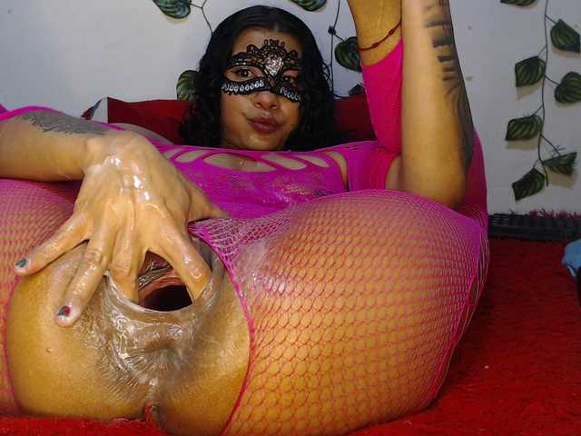 Violeta-ass-hot1's BongaCams show and profile