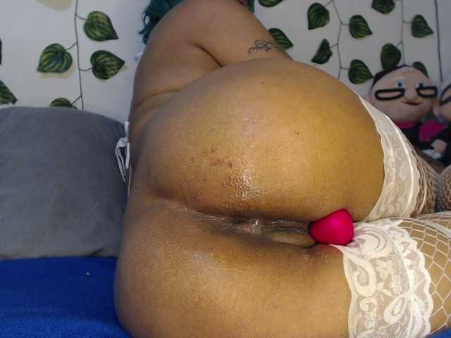 Violeta-ass-hot1's BongaCams show and profile