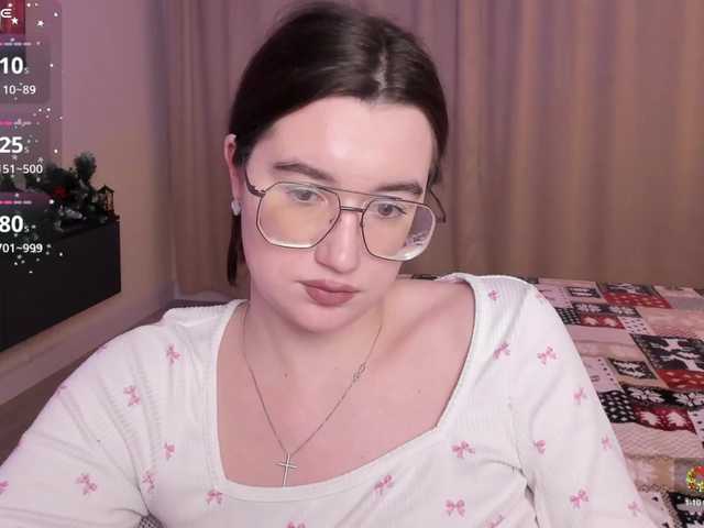 Lillian-s's BongaCams show and profile