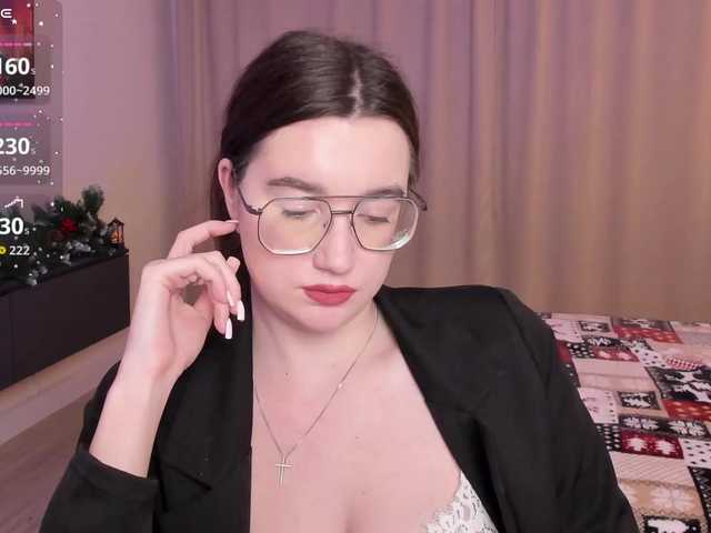 Lillian-s's BongaCams show and profile