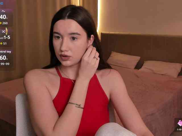Lillian-s's webcam live show