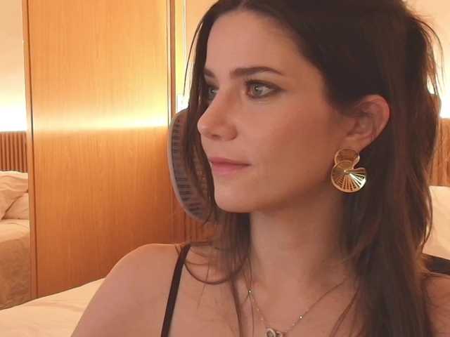 -vivilavie-'s BongaCams show and profile