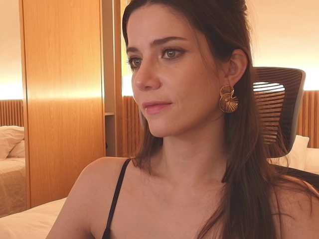 -vivilavie-'s BongaCams show and profile