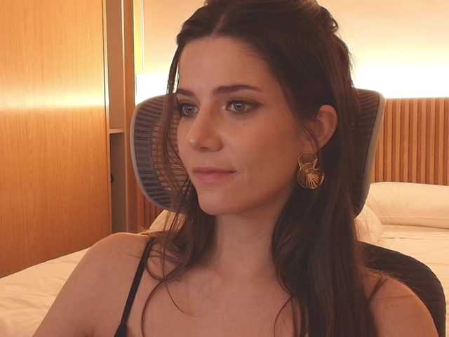 -vivilavie-'s BongaCams show and profile