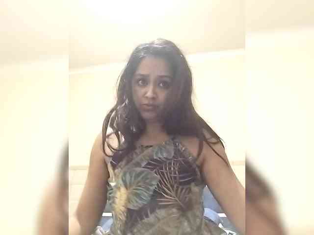 Indiancutiexo webcam