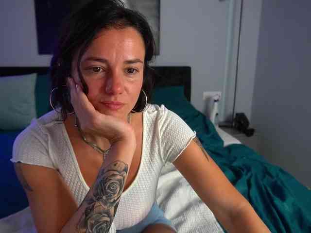 FancyNata Live Webcam on BongaCams