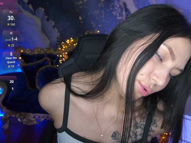 EliseVelour's BongaCams show and profile