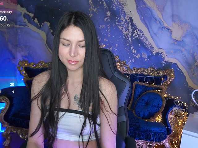 EliseVelour's BongaCams show and profile