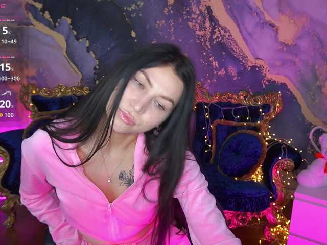 EliseVelour's BongaCams show and profile