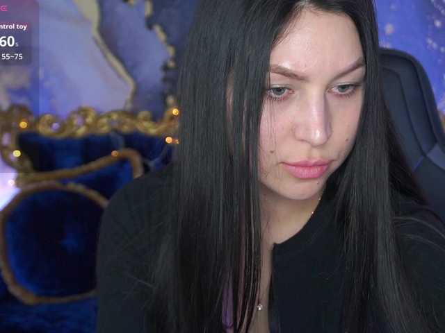 EliseVelour's BongaCams show and profile