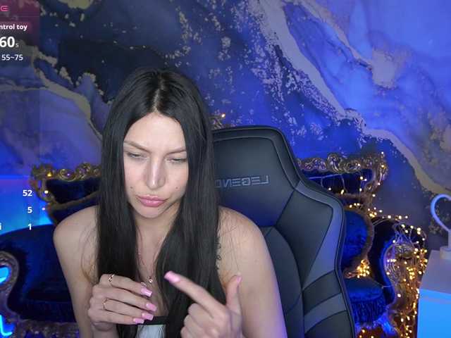 EliseVelour's BongaCams show and profile