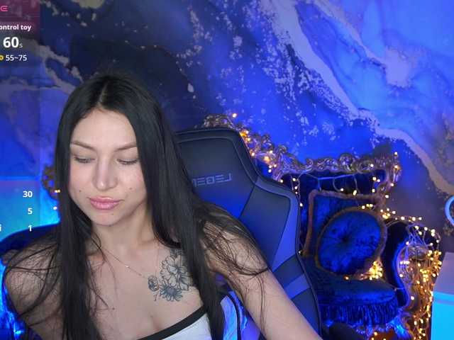 EliseVelour's BongaCams show and profile