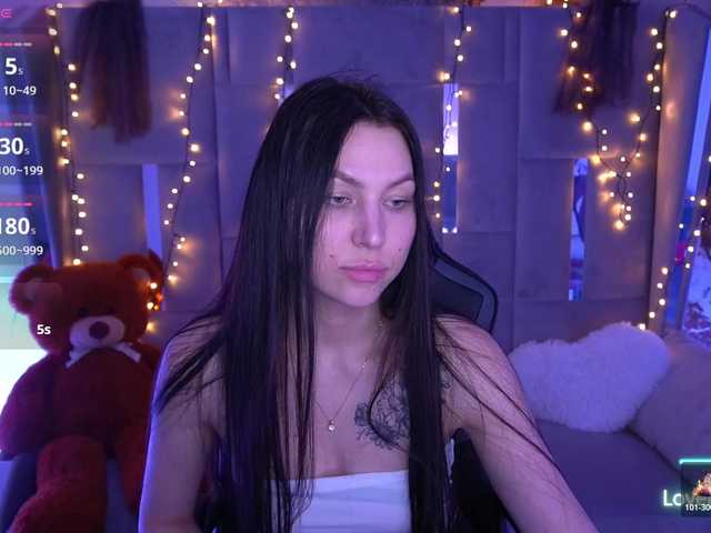 EliseVelour's BongaCams show and profile