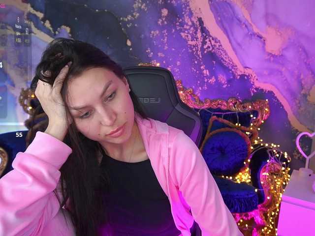 EliseVelour's BongaCams show and profile