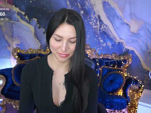 EliseVelour's BongaCams show and profile