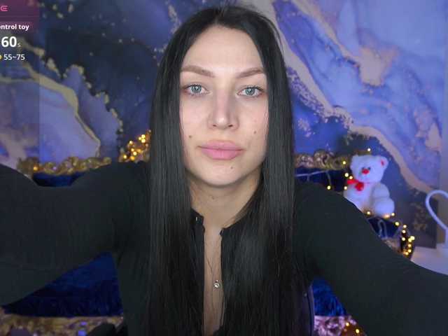 EliseVelour's BongaCams show and profile