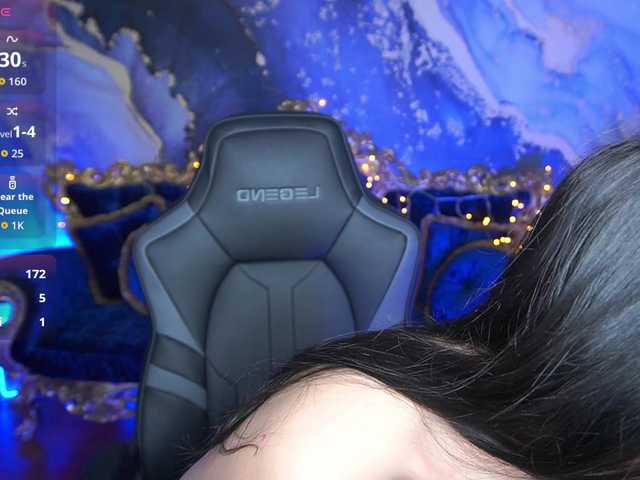 EliseVelour's BongaCams show and profile